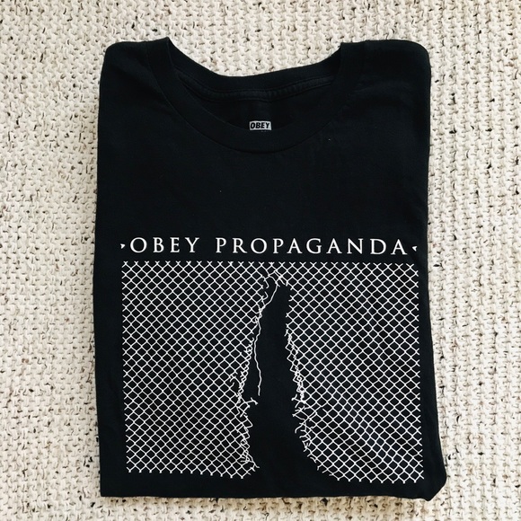 Obey | Propaganda Graphic Tee - Picture 5 of 5
